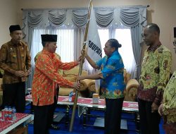 Sekda Hana Hikoyabi, Lepas Kafilah Kabupaten Jayapura Ke- MTQ XXX di Mimika