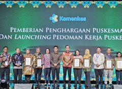 Kemenkes RI Beri Penghargaan Puskesmas Pelayanan Terbaik dan Desa Pelayanan Terbaik