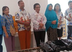 Pelaku Usaha Ikan Asar Terima Bantuan Rehabilitasi Unit Pengolahan Ikan Asar Dari Dinas Kelautan Dan Perikanan