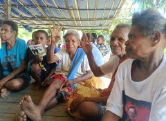 Mama Mama di Kampung Sabeab Kecil di Saliyab Siap Menangkan Paslon No Urut 4