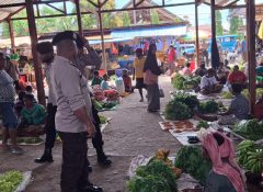 Sat Samapta Polres Jayapura Gelar Patroli Rutin di Pasar Phara Sentani, Sampaikan Pesan Kamtibmas