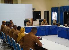 Bupati Wonda Minta: Kepala Distrik Fokus Selesaikan Persoalan di Distrik