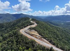 Jalan Trans Papua Jayapura – Wamena Tuntas Akhir Tahun 2026, Mobil Bisa Melaju Mulus