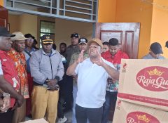 Terima Bantuan 6 Ton Beras, Kepala Distrik dan 6 Kepala Kampung Unurumguay: Terimakasih Bupati dan Wakil Bupati Jayapura