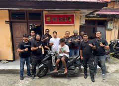 Tim Opsnal Sat Reskrim Polres Jayapura Jemput Pelaku Curanmor di Bandara Sentani