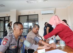 Pastikan Personil Polres Jayapura Bugar dan Fit, Sie Dokkes Lakukan Pemeriksaan Kesehatan Berkala