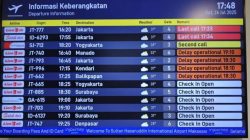 185 Penumpang Maskapai Lion Air Rute Sentani- Manokwari Batal Terbang Akibat Cuaca Buruk