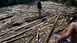 Ondofolo Raukhokonomi Puay Beri Dukungan Penuh Pembersihan Kali Jaifuri