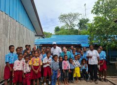 Bupati Jayapura Beri Bantuan Renovasi SD YPK Negeri Inpres Kensio
