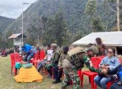 TNI Hadir Dengan Kepedulian, Koops TNI Habema Luruskan Informasi Terkait Ucapan Terima Kasih Umat Stasi Santa Sisilia Wuloni